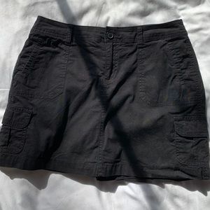 Black St. John’s Bay skort